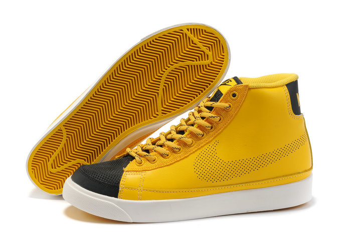 Nike Blazer High Top Shoes