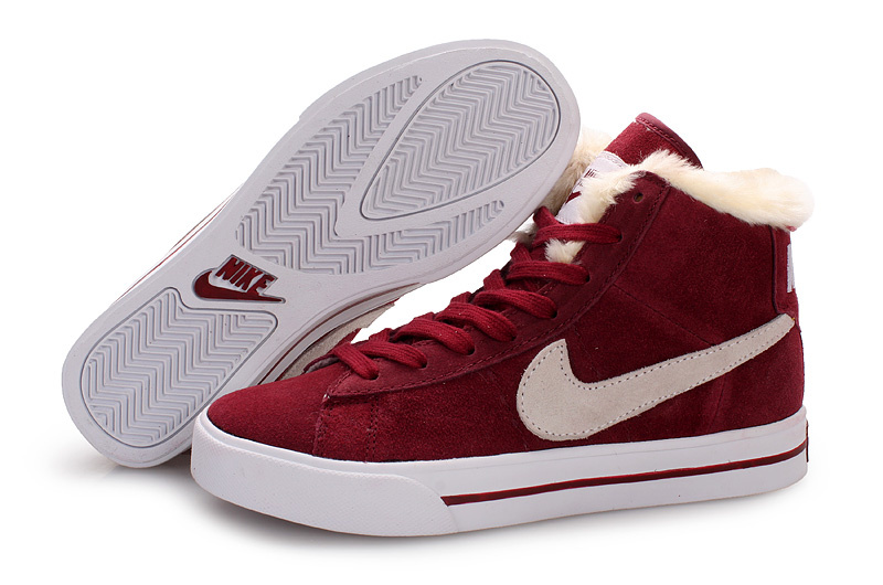 Womens Nike Classic AP
